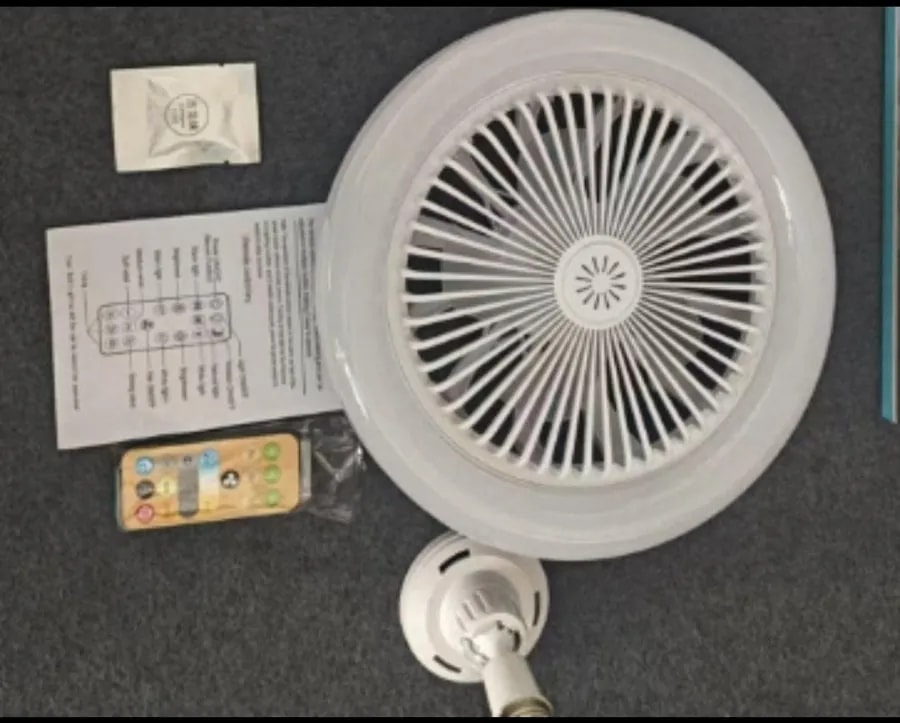 Ventilador con Luz LED Rosca E27 Cubierta Blanca 26 cm Orientable