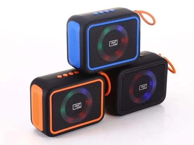 Mini Parlante Bluetooth Cuadrado con Luces RGB y Correa